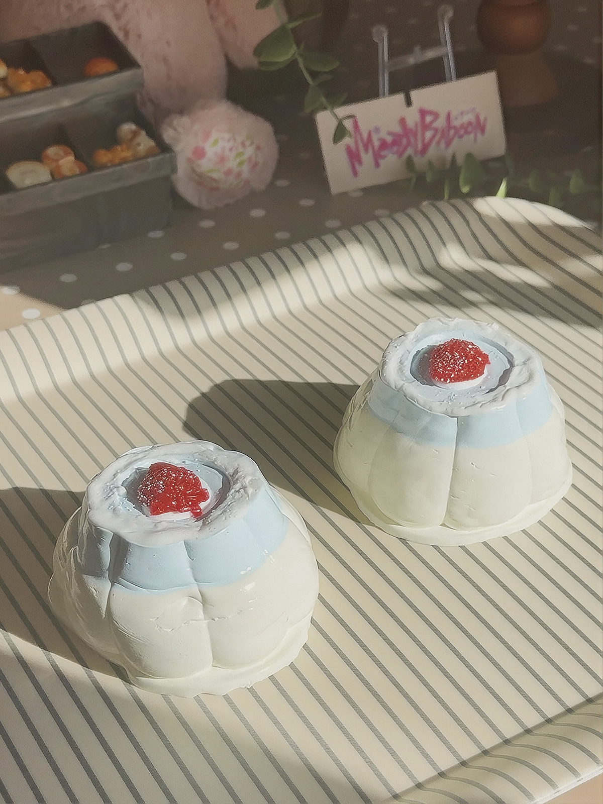 wobbly milk pudding